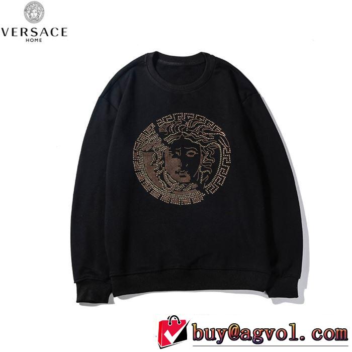 ヴェルサーチVERSACE プルオーバーパーカー 2色可選 2019春夏も引き続きトレンド 高級感が好評です