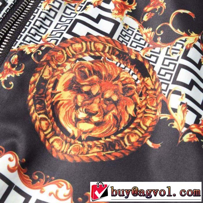 ヴェルサーチVERSACE ブルゾン 2019春夏のトレンド新商品 一押し注目ブランドファション