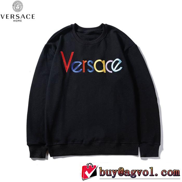 2019年の春夏に着たい 夏大人気のアイテム ヴェルサーチVERSACE プルオーバーパーカー 3色可選