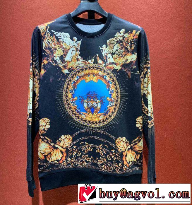 今流行りの最新コレクション ヴェルサーチVERSACE プルオーバーパーカー 2019年の夏のマスト