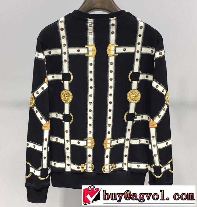 プルオーバーパーカー 2色可選 人気夏ファションおすすめ 2019年春夏シーズンの人気 ヴェルサーチVERSACE