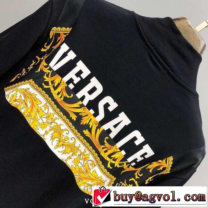 【最新】2019年秋冬のトレンド速報 さわやかに新品おすすめ ヴェルサーチ VERSACE ブルゾン 2色可選
