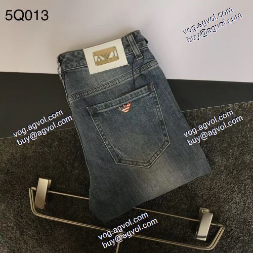  
個性的なデザ 定番ボトム デニムパンツ アルマーニブランド コピー 2020AW