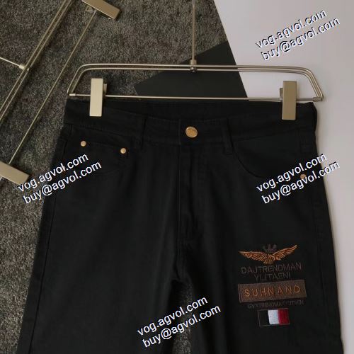  人気商品登場 2020AW  本格なデニム地  デニムパンツ ARMANIブランド コピー