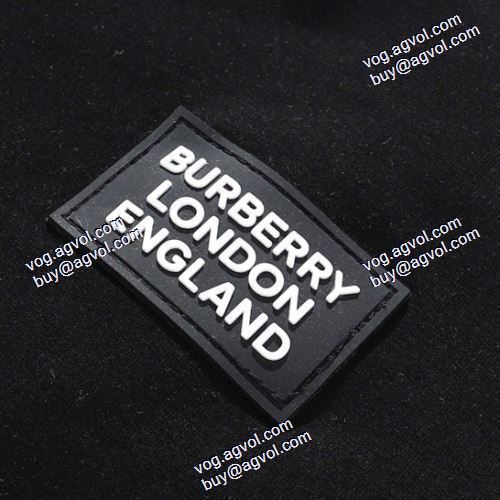  BURBERRYコピー激安 2020AW 大絶賛の履き心地! 2色可選 シンプル デニムパンツ 