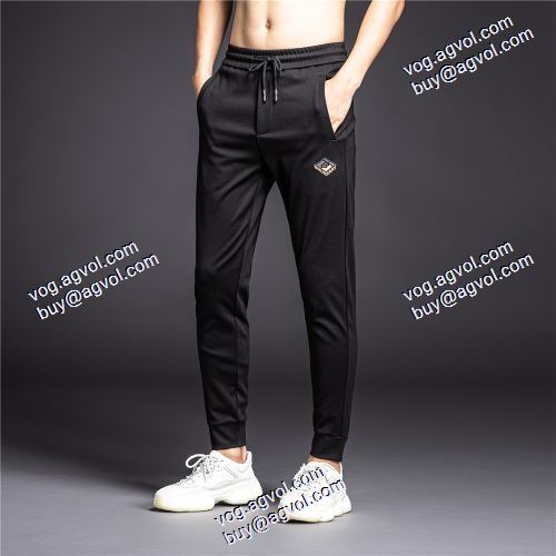  バランス良い  2020AW   海外セレブ愛用 デニムパンツ BURBERRYブランドスーパーコピー