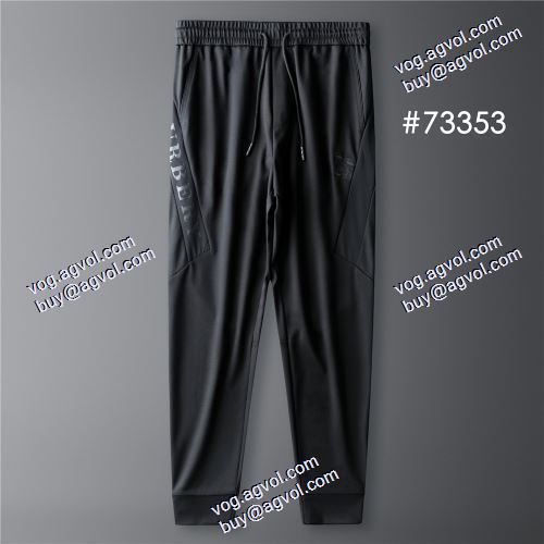  スタイルアップ効果 デニムパンツ 今買い◎得  2020AW バーバリー偽物ブランド 