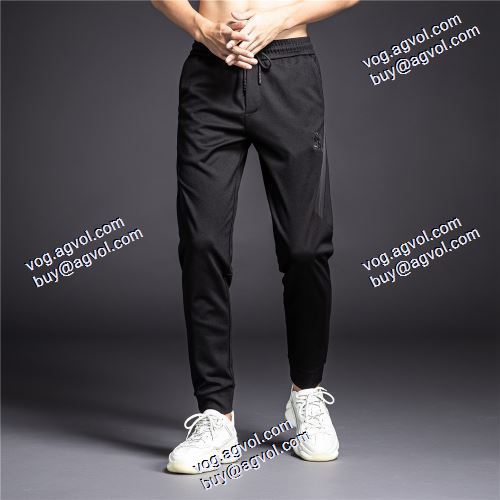  スタイルアップ効果 デニムパンツ 今買い◎得  2020AW バーバリー偽物ブランド 