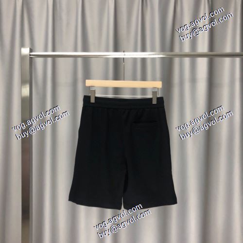  人気商品登場 2020AW ポップ FENDIブランド コピー ハーフパンツ デニムパンツ フェンディブランド コピー
