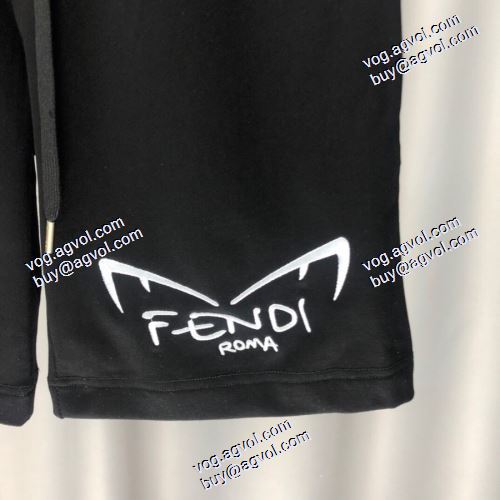  人気商品登場 2020AW ポップ FENDIブランド コピー ハーフパンツ デニムパンツ フェンディブランド コピー
