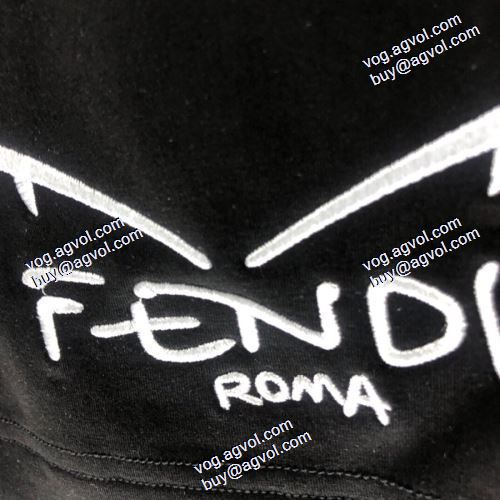  人気商品登場 2020AW ポップ FENDIブランド コピー ハーフパンツ デニムパンツ フェンディブランド コピー
