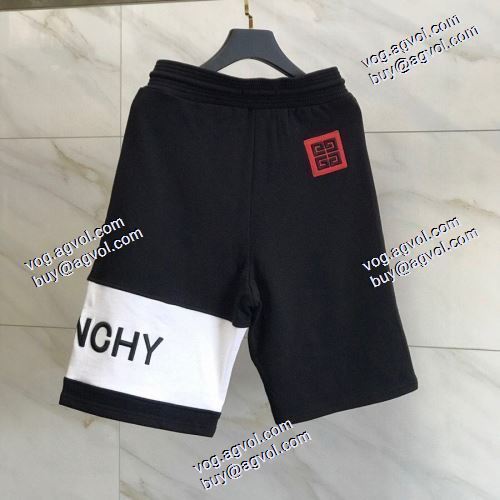  GIVENCHYブランド 偽物 通販 個性的なデザ 2020AW ジバンシィコピー ブランド  機能性?耐久性抜群 デニムパンツ