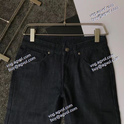  長く愛用できる 2020AW ヴェルサーチコピー代引 デニムパンツ 使い回し最高 VERSACEコピー偽物