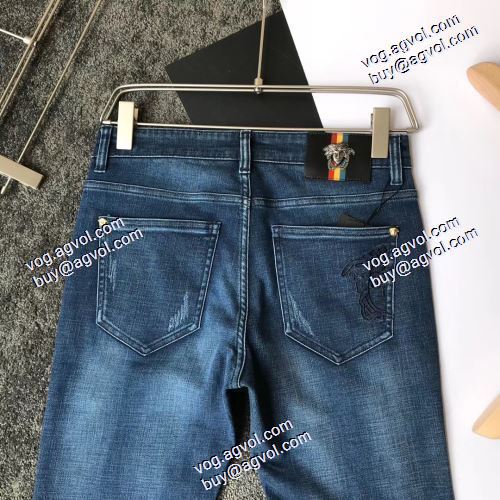  豊富なサイズ VERSACEコピー偽物 シンプル  2020AW ヴェルサーチコピー代引 デニムパンツ