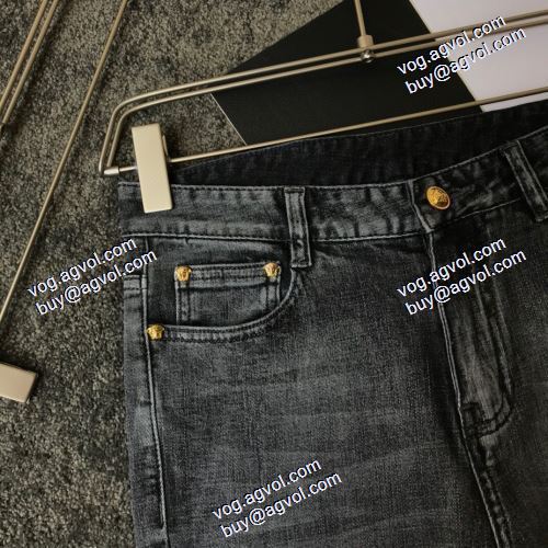  おすすめ/オススメ  デニムパンツ VERSACEコピー偽物 極上デニム 2020AW ヴェルサーチコピー代引 