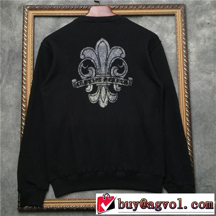 クロムハーツ CHROME HEARTS 有名ブランドです プルオーバーパーカー 争奪戦必至