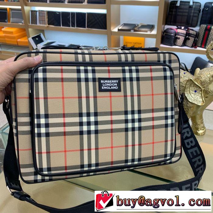 海外でも人気なブランド ポーチ  2020年春限定 バーバリー BURBERRY 海外大人気