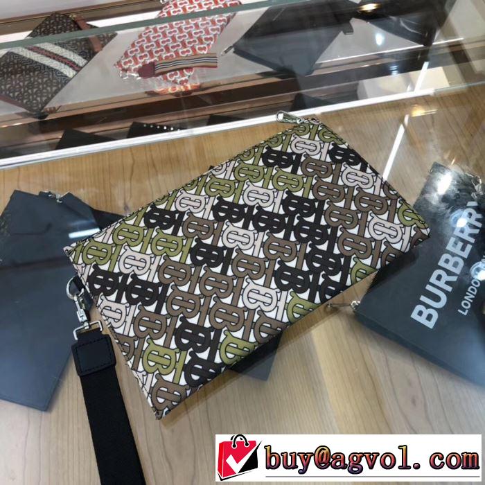 価格も嬉しいアイテム  ポーチ   手頃価格でカブり知らず バーバリー BURBERRY