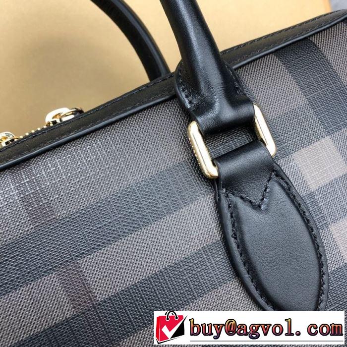 着こなしを楽しむ バーバリー BURBERRY 限定品が登場 ショルダーバッグ 2020年春夏コレクション
