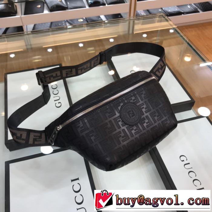 フェンディファッションに取り入れよう  FENDI ウエストポーチ  お値段もお求めやすい