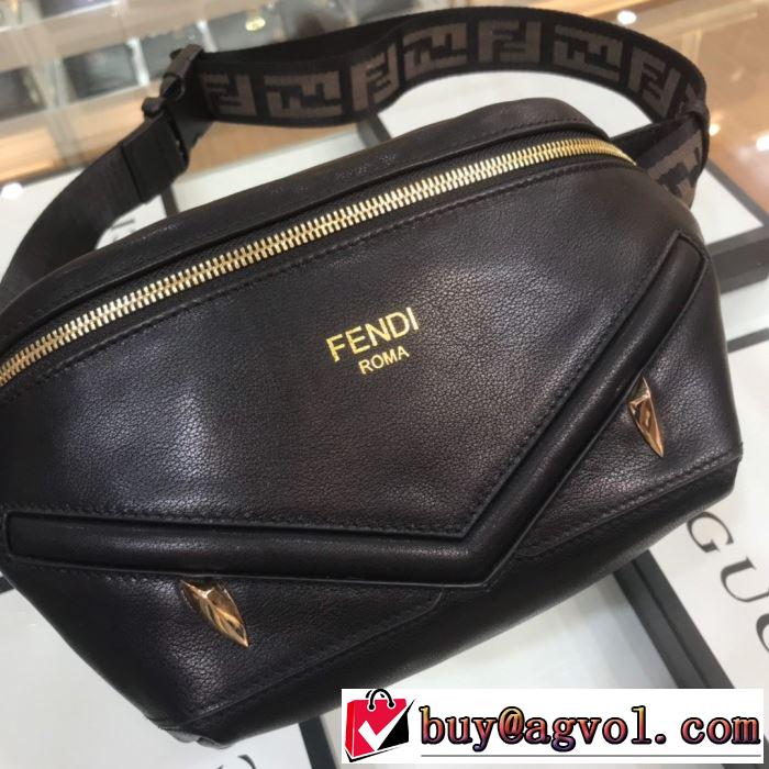 2020年春夏コレクション ウエストポーチ 着こなしを楽しむ フェンディ FENDI