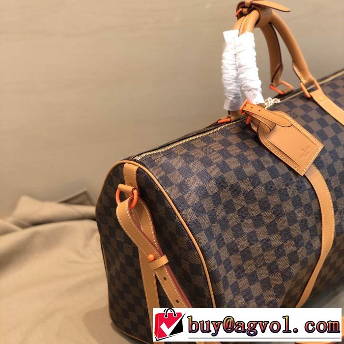 エレガントな雰囲気 ルイ ヴィトン LOUIS VUITTON おしゃれな人が持っている スーツケース
