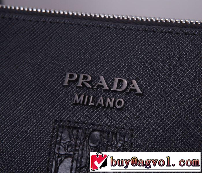ビジネスバッグ 高級感のある素材 プラダ 一番手に入れやすい PRADA  2020年春限定
