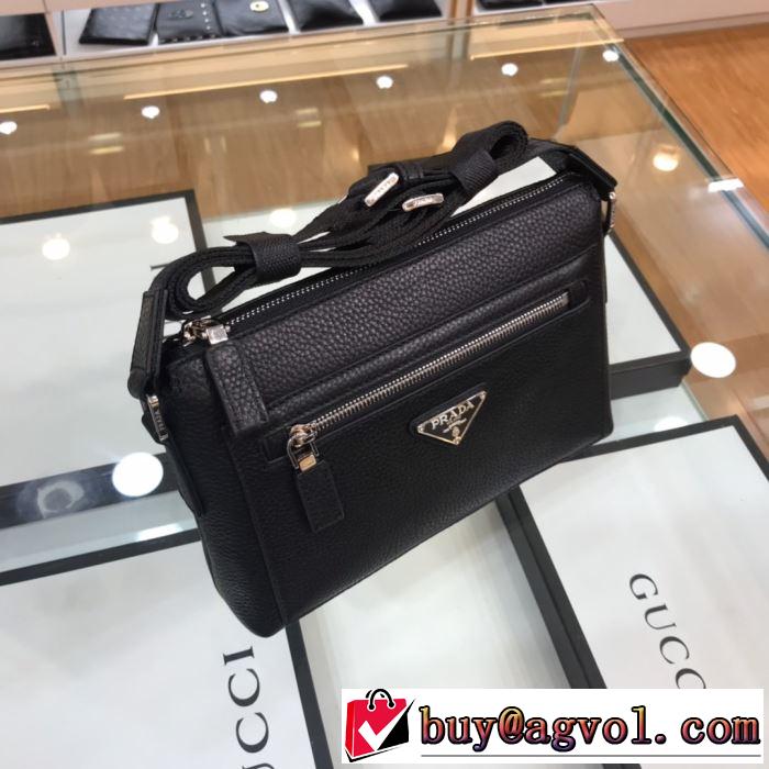 普段使いにも最適なアイテム プラダ PRADA ストリート感あふれ ミニバッグ