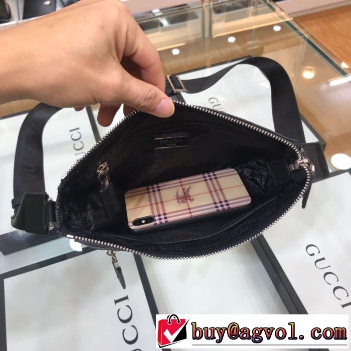 普段使いにも最適なアイテム プラダ PRADA ストリート感あふれ ミニバッグ