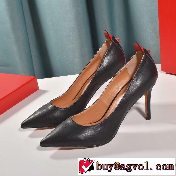 パンプス 着心地もなめらかで快適 ヴァレンティノ2019トレンドカラー秋冬セール  VALENTINO とにかく完璧ブランド新作
