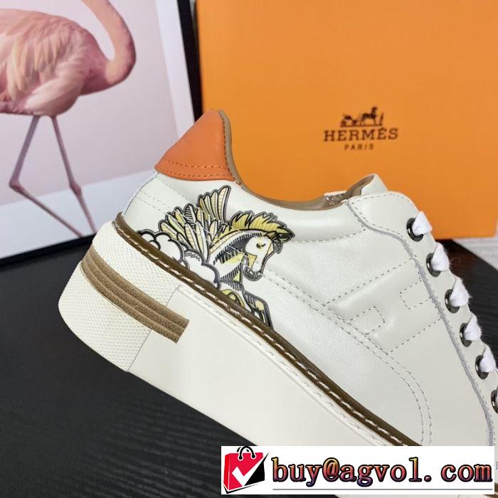 エルメス 一番おしゃれ秋冬トレンド HERMES2019秋に注目したい  ランニングシューズ おしゃれさんはいち早く取り