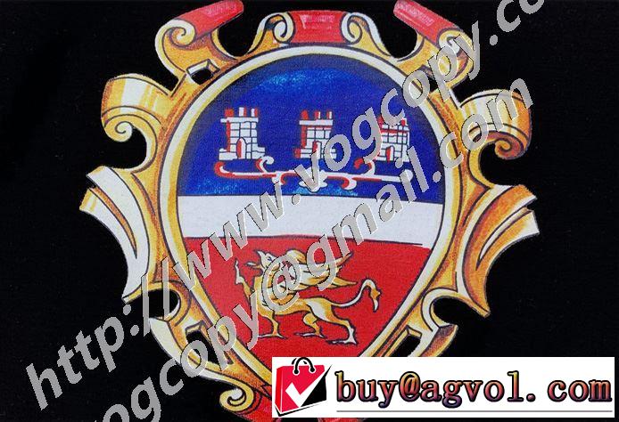 手頃価格でカブり知らず ドルチェ＆ガッバーナ Dolce&Gabbana価格も嬉しいアイテム  半袖Tシャツ