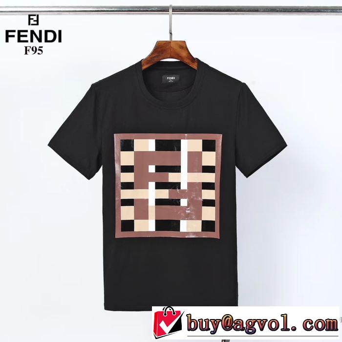 大人の新作こそ 半袖Tシャツ 2色可選 今年の春トレンド フェンディ FENDI 狙える優秀アイテム