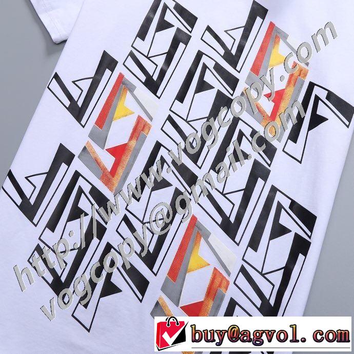 フェンディ有名ブランドです 2色可選  FENDI 着こなしを楽しむ 半袖Tシャツ 争奪戦必至