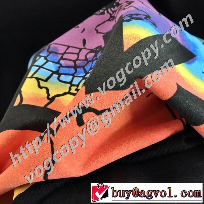 ルイ ヴィトン 2色可選 日本未入荷カラー LOUIS VUITTON 上品に着こなせ 半袖Tシャツ 注目を集めてる