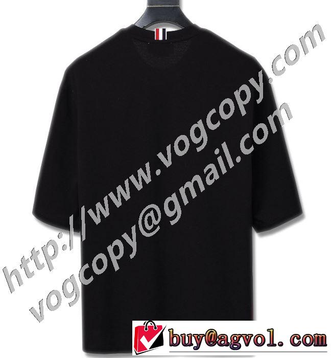 この時期の一番人気は 半袖Tシャツ 多色可選 コーデの完成度を高める トムブラウン THOM BROWNE