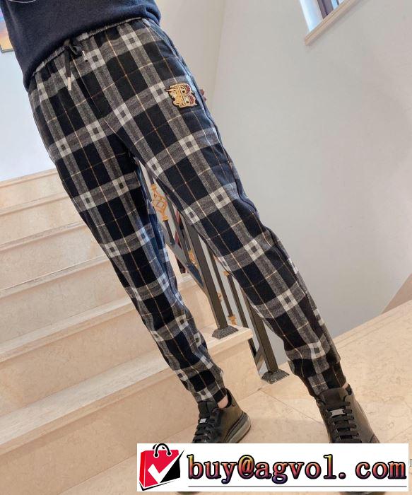 ジーンズ シンプルなファッション バーバリー BURBERRY  2020モデル