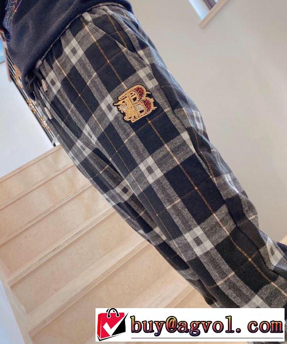 ジーンズ シンプルなファッション バーバリー BURBERRY  2020モデル
