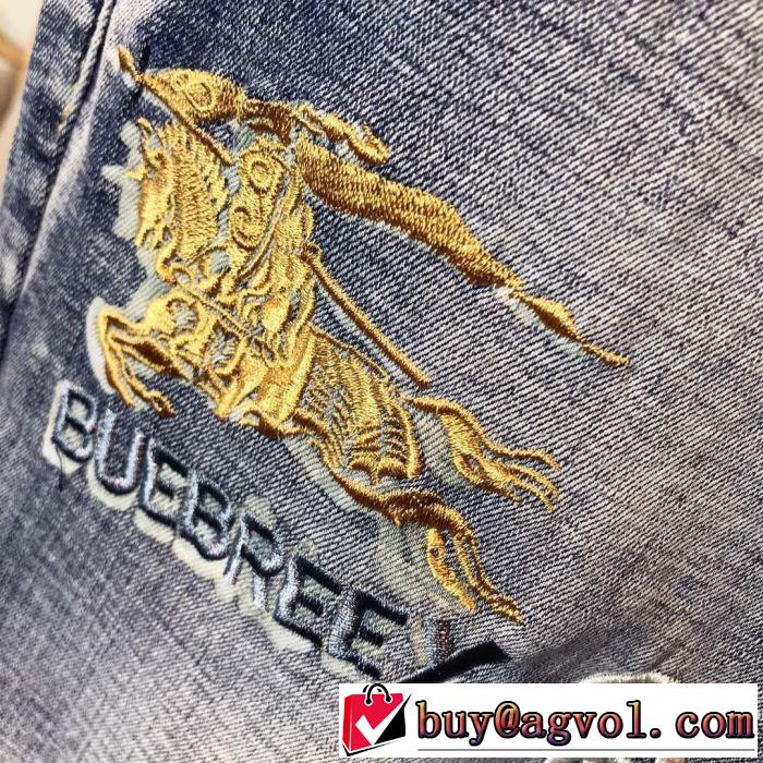 バーバリー海外でも大人気  BURBERRY 十分上品 ジーンズ 日本未入荷カラー