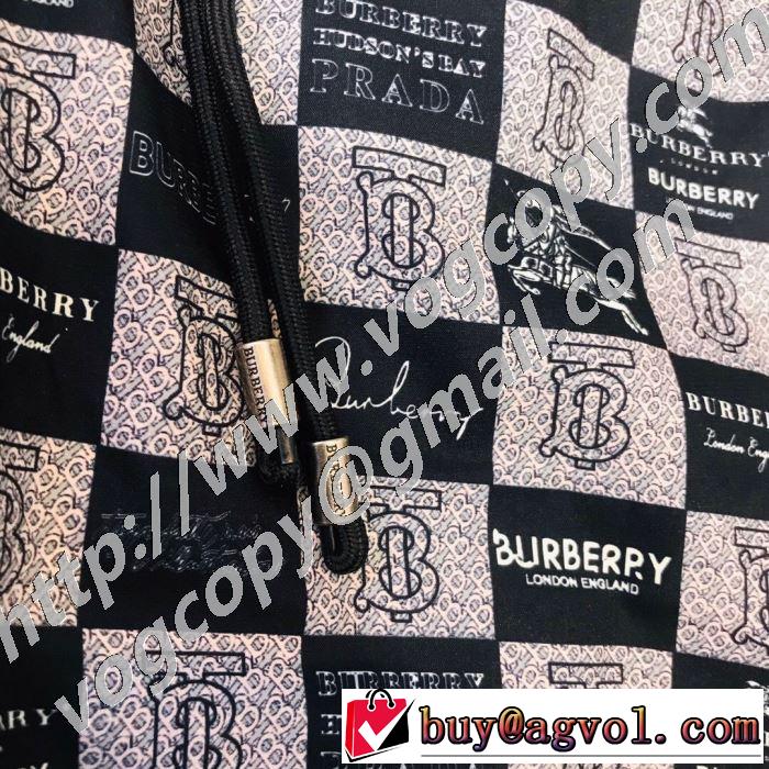 BURBERRY  幅広いアイテムを展開 バーバリー 海外でも人気なブランド ショートパンツ  2020年春限定