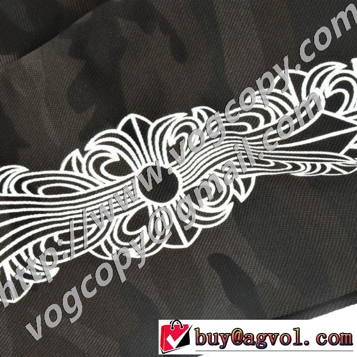 クロムハーツ着こなしを楽しむ  CHROME HEARTS  争奪戦必至 チノパン 限定品が登場