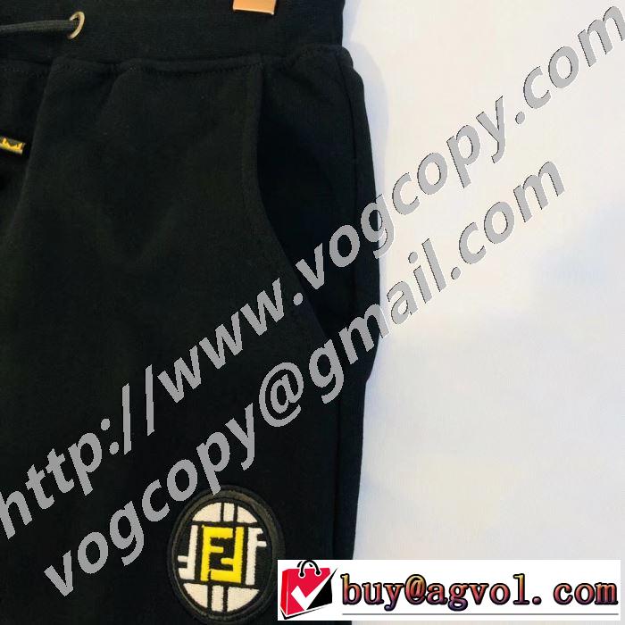 フェンディエレガントな雰囲気  FENDI おしゃれな人が持っている ショートパンツ １点限り！VIPセール
