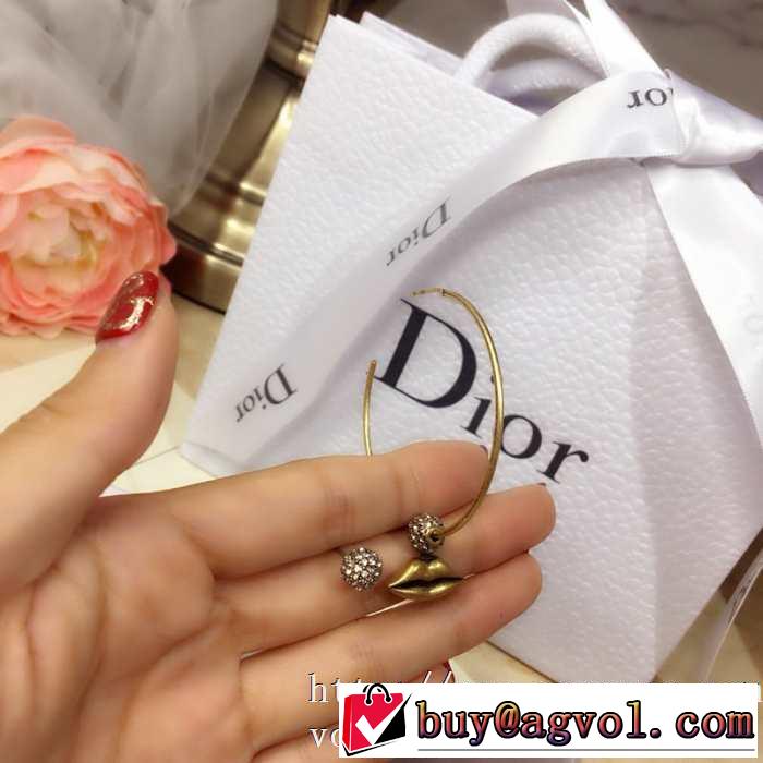 2020年春夏コレクション ディオール愛らしい春の新作 DIOR  ピアス さらに魅力的