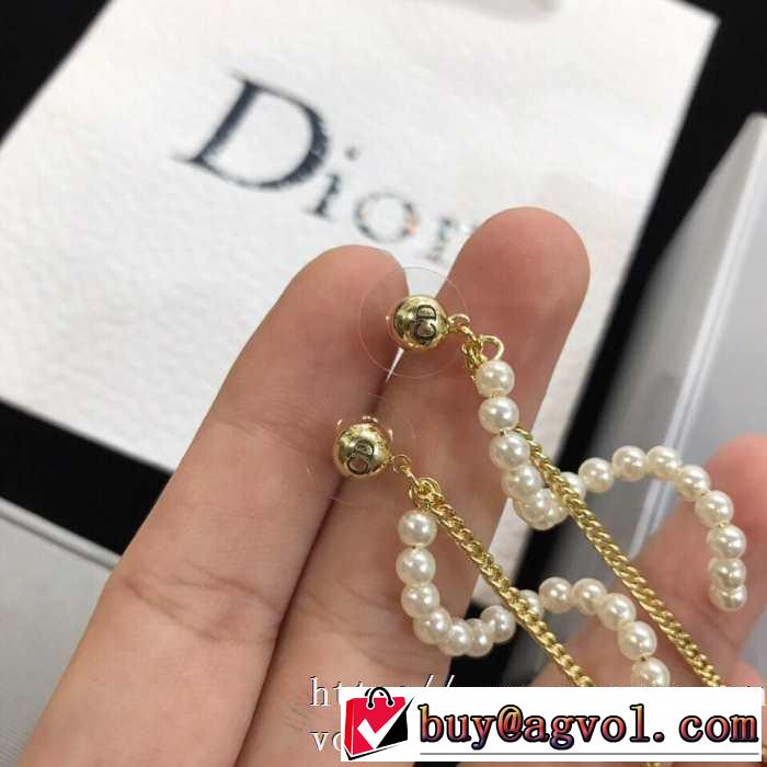 ディオール DIOR ファッションに合わせ ピアス  ランキング1位  海外でも大人気