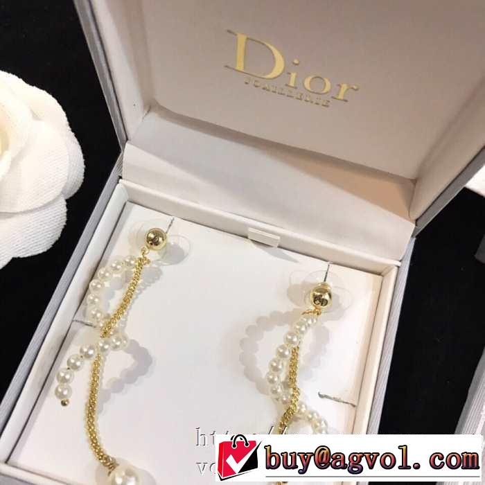 ディオール DIOR ファッションに合わせ ピアス  ランキング1位  海外でも大人気