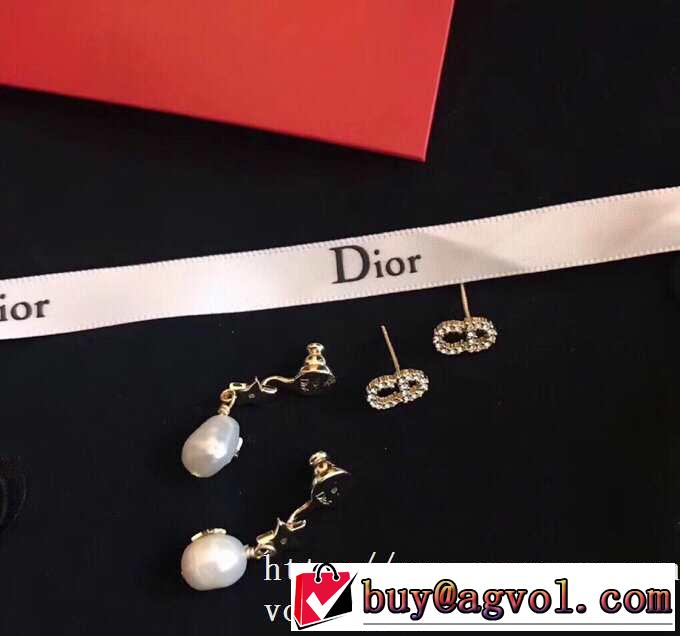 20SS☆送料込 ディオール DIOR 大幅割引価格 ピアス どのアイテムも手頃な価格で