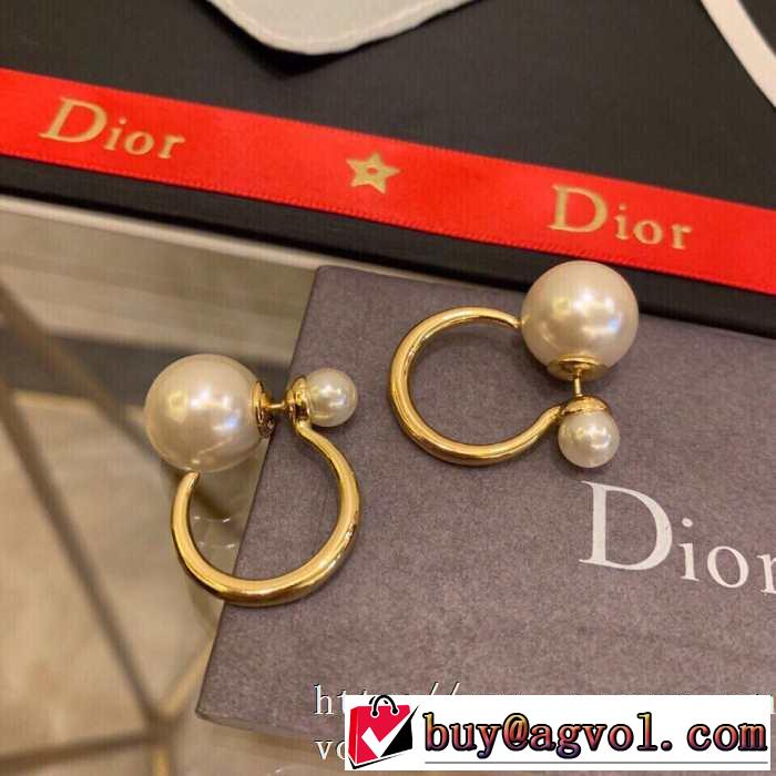 ストリート系に大人気 ディオール DIOR 2020年春限定 ピアス 愛らしい春の新作