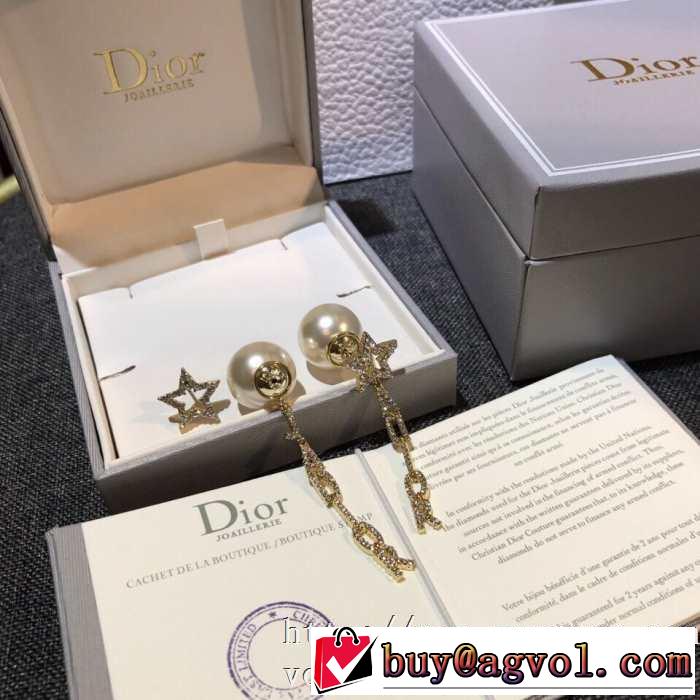 春夏コレクション新品 20SSトレンド ディオール DIOR  ピアス 本当に嬉しいアイテム