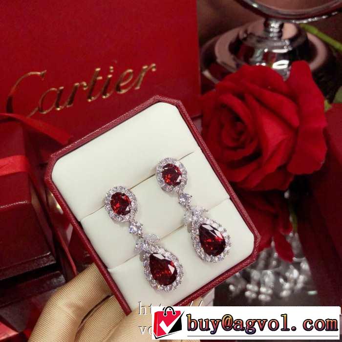 2020限定カルティエ イヤリング ピアス コーデ 30代大人の女性 アクセサリー CARTIER コピー 通販 キラキラ 美品
