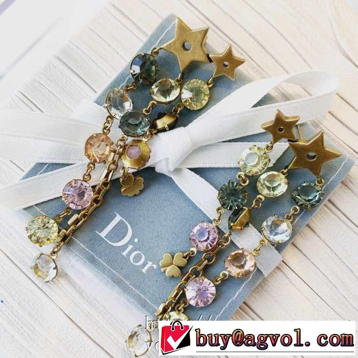 最先端のスタイル イヤリング  2020年春夏コレクション 注目度が上昇中 ディオール DIOR